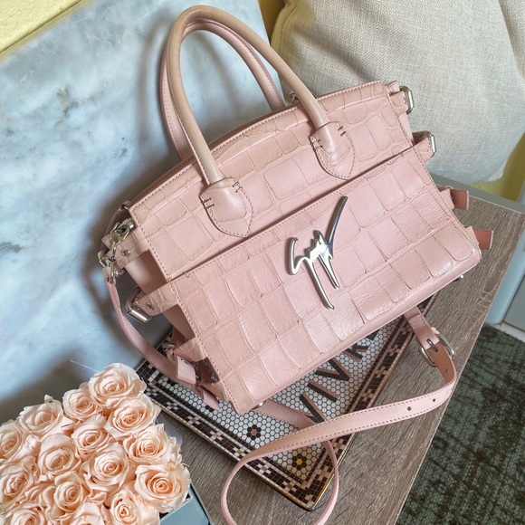 TRADED ✖️ - Picture 3 of 12